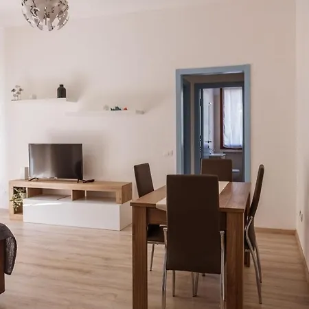 公寓 Con Parcheggio E Aria Condizionata