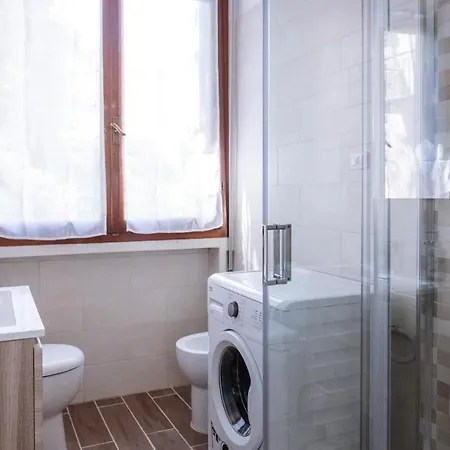 Con Parcheggio E Aria Condizionata * Lerici